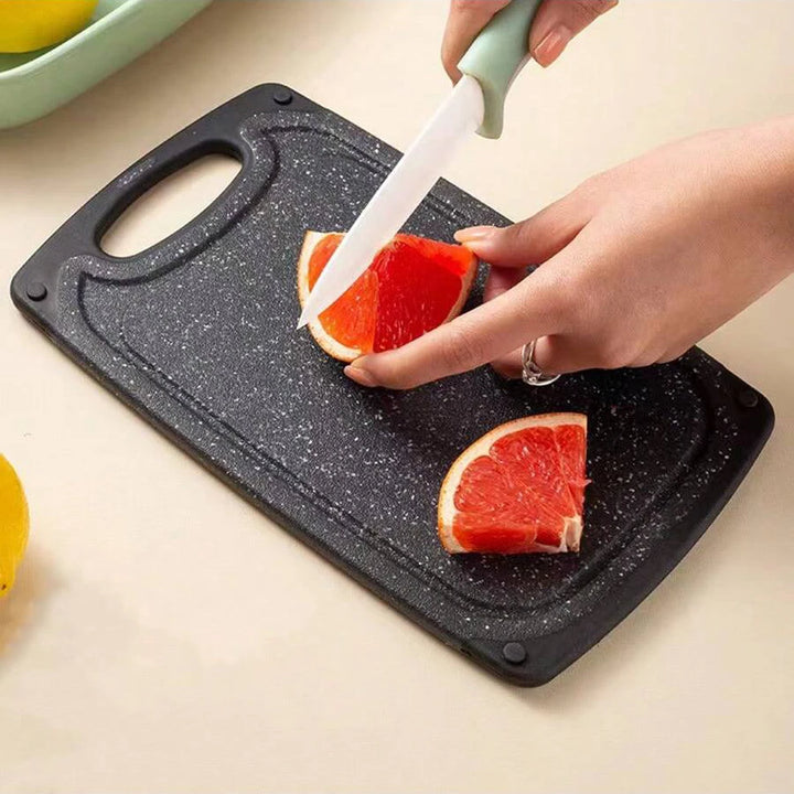 Grain & Grip Cutting Board
